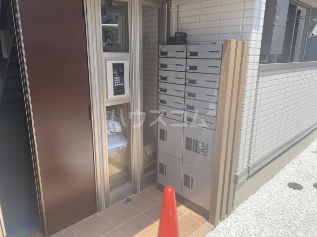 29/30 エントランス