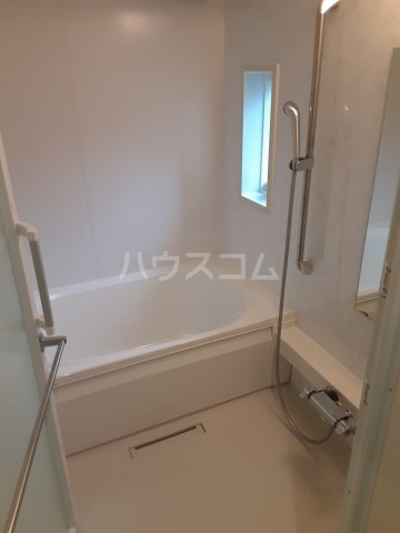15/27 浴室
