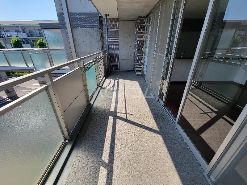 22/30 バルコニー
