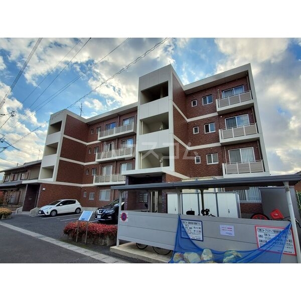 16/24 エントランス