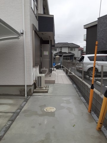 24/26 エントランス