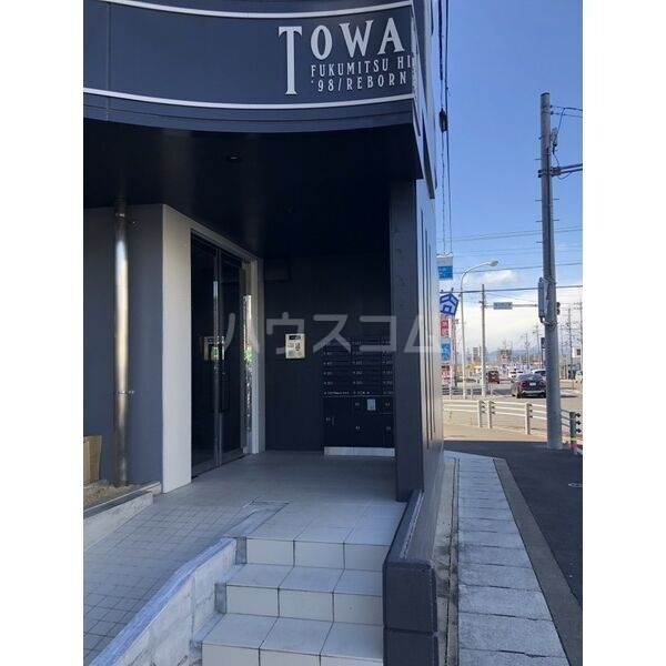 19/22 エントランス