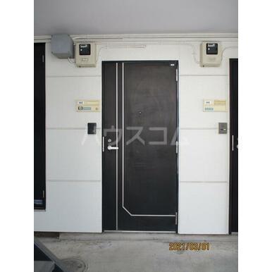 2/11 エントランス