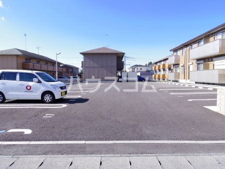 2/6 駐車場