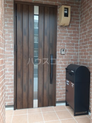 2/5 エントランス