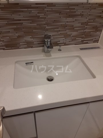 18/30 洗面