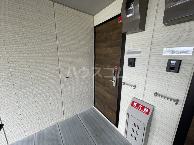 29/30 エントランス