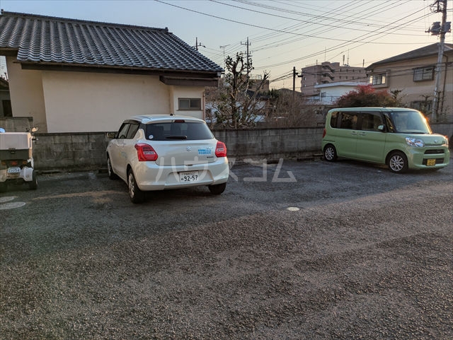 18/26 駐車場