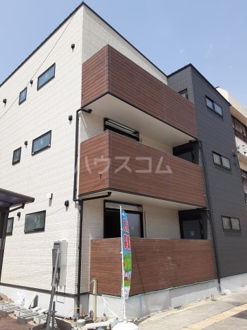 21/24 エントランス