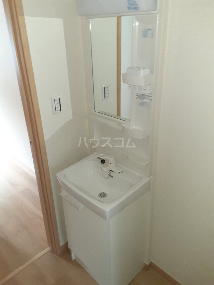 15/28 洗面