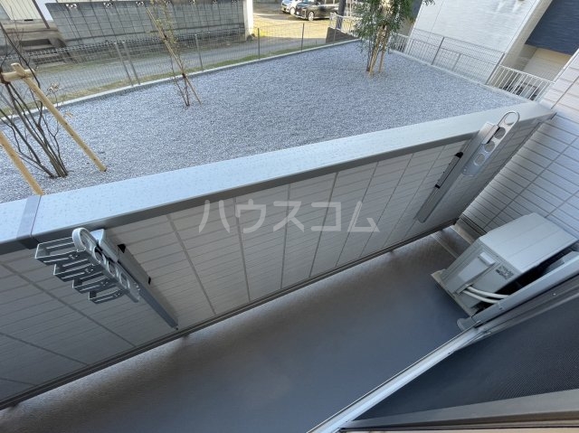 16/25 バルコニー