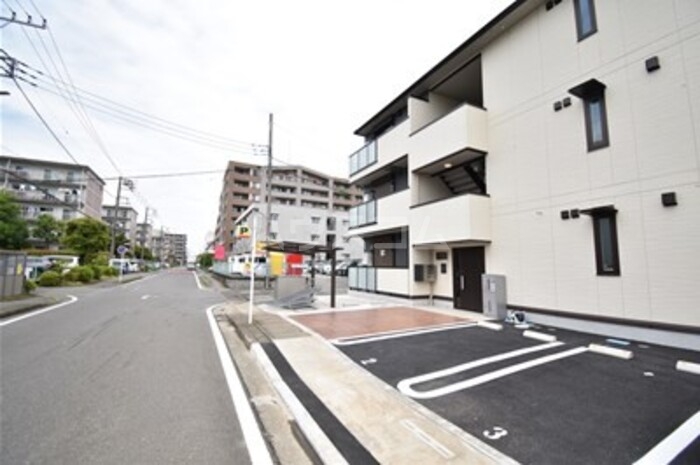 17/19 駐車場