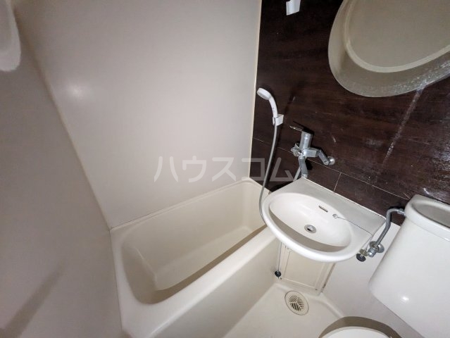 浴室