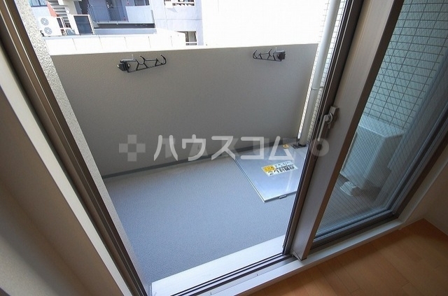 13/23 バルコニー