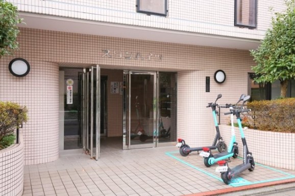 21/24 エントランス