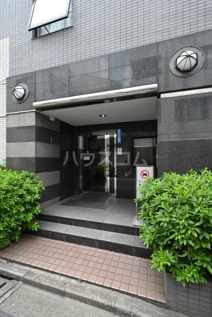 2/8 エントランス