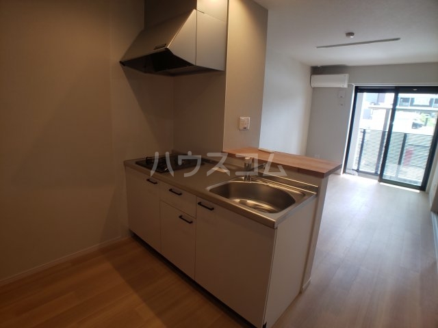 13/30 キッチン