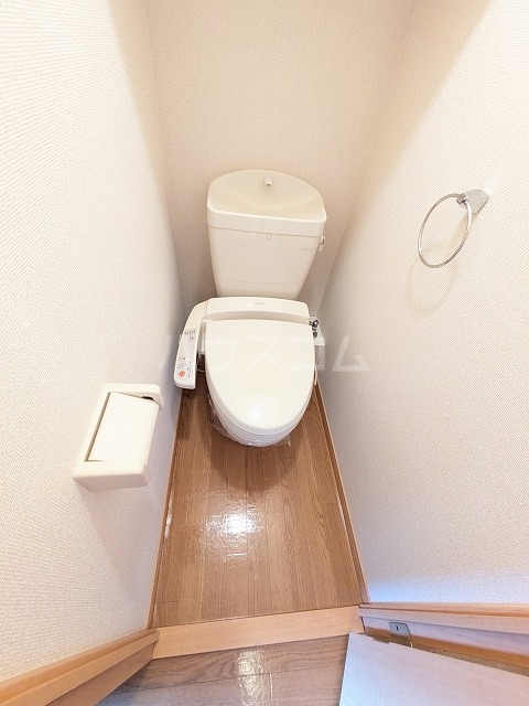 16/30 トイレ