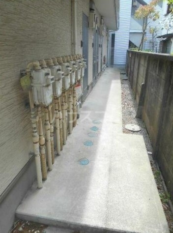 14/19 エントランス