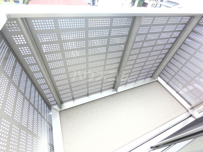 13/23 バルコニー