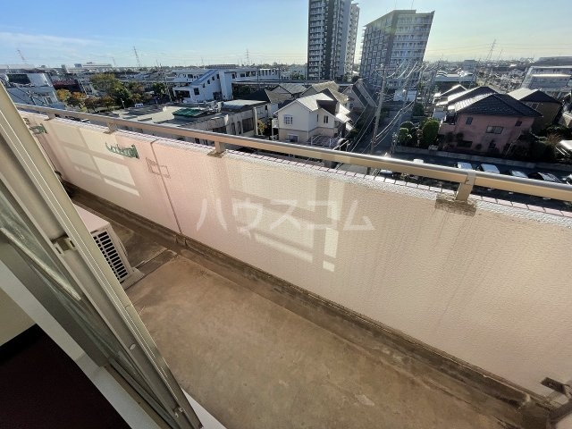 20/30 バルコニー