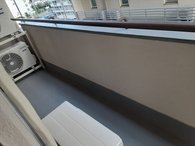 21/30 バルコニー