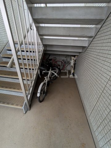 25/30 駐車場