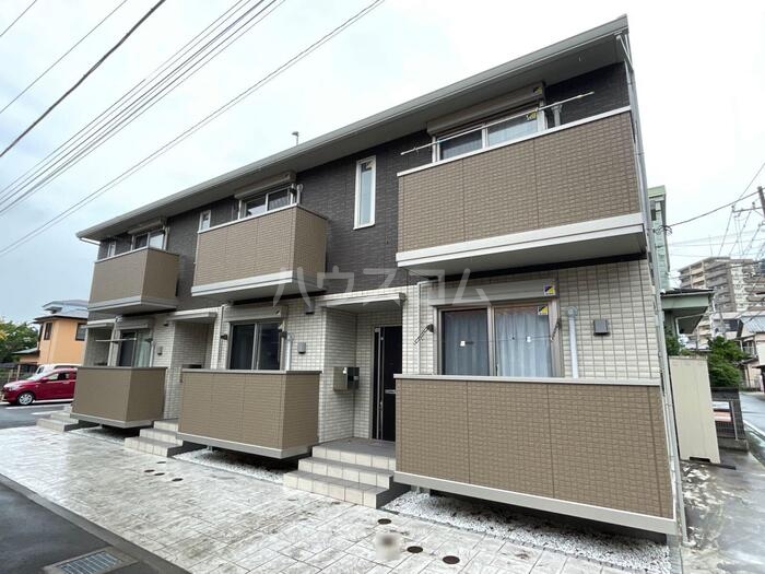 レフィナード カーサの外観