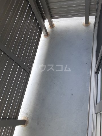 16/20 バルコニー