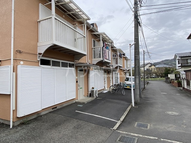 2/5 エントランス