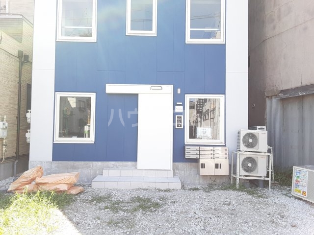 29/30 エントランス