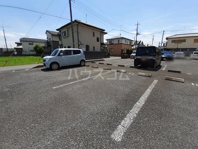 2/8 駐車場