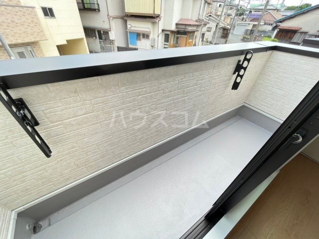 26/30 バルコニー