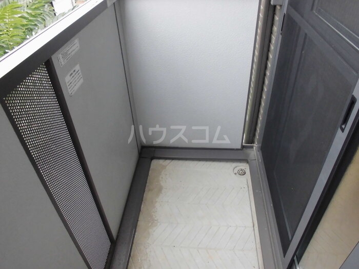 19/30 バルコニー