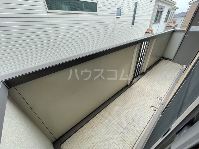 22/28 バルコニー