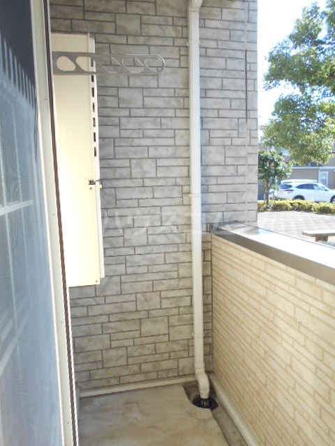 19/28 バルコニー