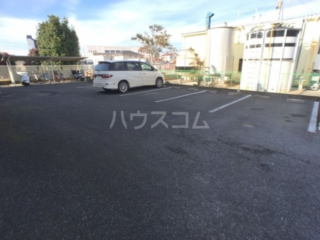 17/25 駐車場