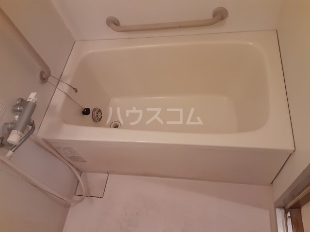 16/30 浴室