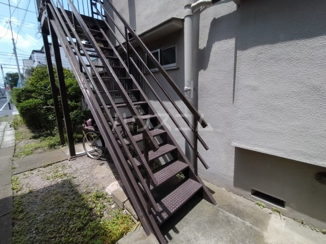 29/30 エントランス