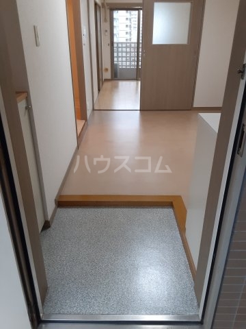 13/30 玄関