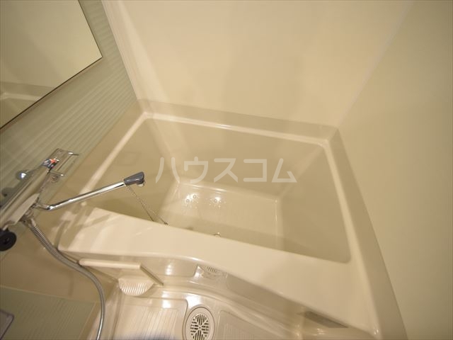16/30 浴室