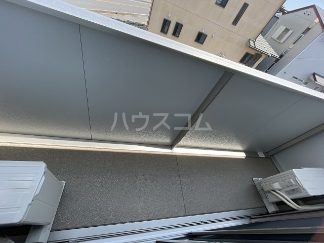 17/20 バルコニー