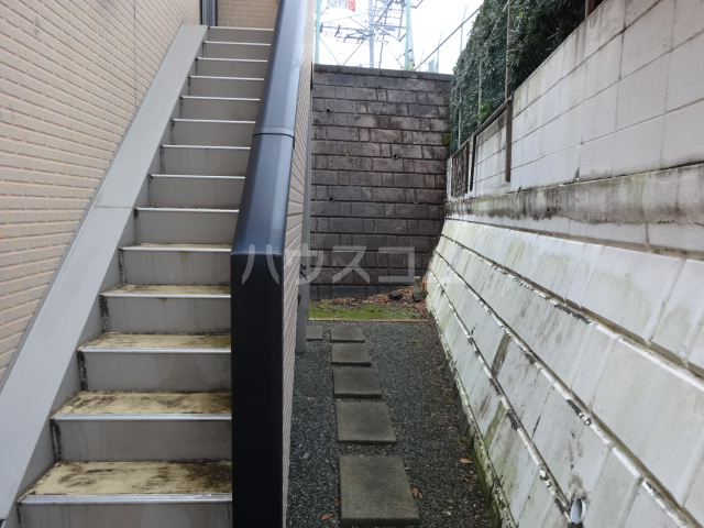 21/24 エントランス