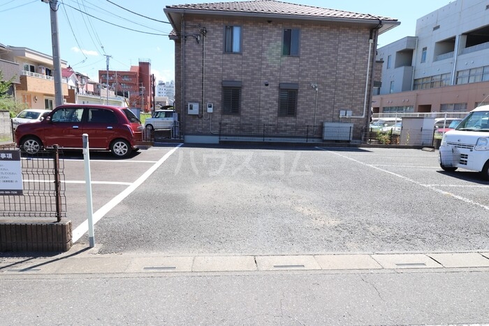 2/10 駐車場