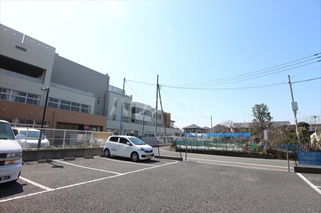 3/10 駐車場
