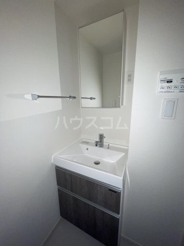 13/27 洗面