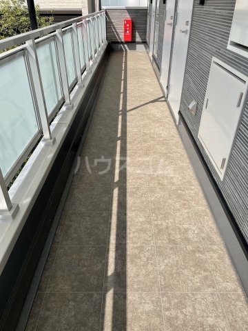 14/27 バルコニー