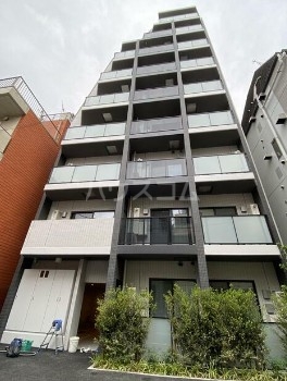 クレストコート新宿山吹町の外観