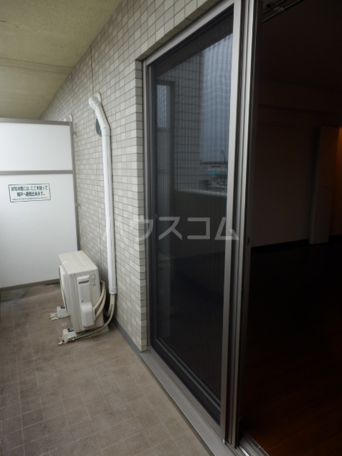 13/30 バルコニー