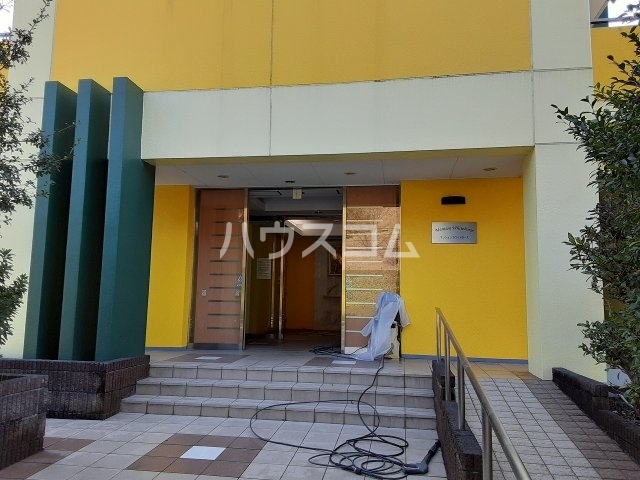 14/23 エントランス